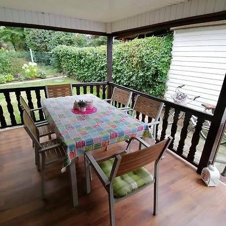 Domek W Slawie Przy Jeziorze Na Galerach Slawa Ngoại thất bức ảnh